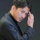 岡田准一の母親・岡田美恵の現在の暮らしとピアノ教室としての実績