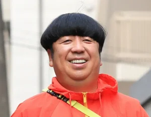 日村勇紀の父親・日村鉅の職業は製造業のサラリーマンで定年後は趣味三昧