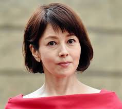 沢口靖子の3歳年上の兄は一般人で顔写真非公開の理由や仲良しエピソード