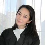 伊東美咲の旦那の年収は推定5000万円超！京楽社長・榎本善紀と華やかな家族生活