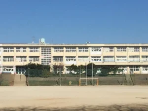 臼田あさ美の学歴～出身小学校