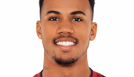 ガブリエウ・マガリャンイスのプレースタイル｜左足と空中戦で輝く現代型CB