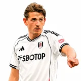 サンデルベルゲのプレースタイル徹底解説｜195cmの万能MFの強みと弱点