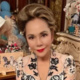 デヴィ夫人の両親の職業や国籍｜父親・根本兵七郎と母親・根本政子