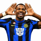 マルクス・テュラムのプレースタイル｜フィジカル怪物FWの全貌