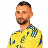 マルセロ・ブロゾビッチのプレースタイル｜走行距離16.64kmの中盤の司令塔