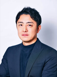 元旦那・草野正臣の職業は会社経営者の実態