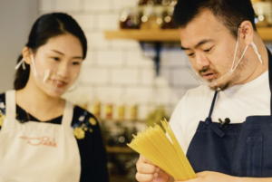 妻・ようこさんのパン屋は今