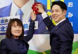 妻・鈴木麻奈美の前職は幼稚園教諭