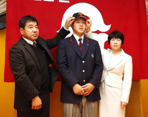 家族構成は両親と兄2人