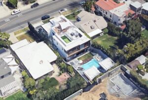 年収3億円説の現実