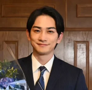 町田啓太の両親が教師だった経緯と家族構成｜教育方針と幼少期エピソード