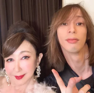 音楽で活躍する次男・山口ゆうと